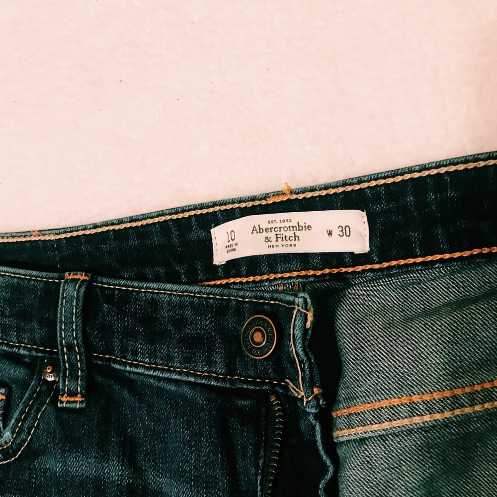 Abercrombie & Fitch Girlfriend Jeans